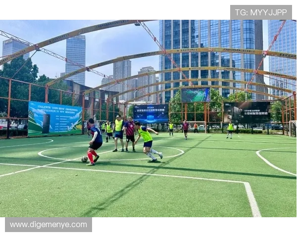 全球足球赛事精彩集锦与最新赛程动态全覆盖平台